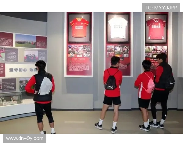 传承足球经典精神 培养新一代球员的文化与责任 传承足球经典精神 培养新一代球员的文化与责任